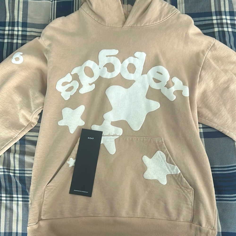 Beluga sp5der hoodie . Authentic , size small.